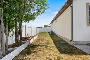 237 W 125 N, Clearfield, UT 84015 - Photo 28