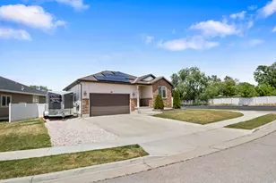 237 W 125 N, Clearfield, UT 84015 - Photo 30