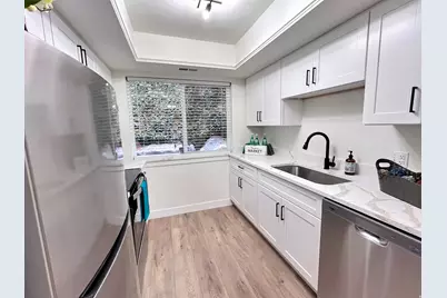 4953 S Eastridge Ln #143, Salt Lake City, UT 84117 - Photo 12