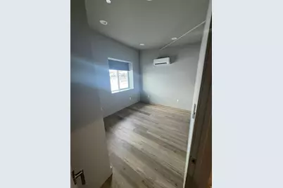 70 N 395 W #1-2, Garden City, UT 84028 - Photo 8