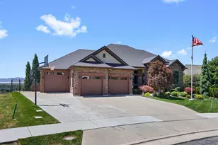 1684 Island View Court, Fruit Heights, UT 84037 - Photo 2