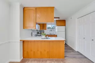 1060 S Orem Blvd, Orem, UT 84058 - Photo 6