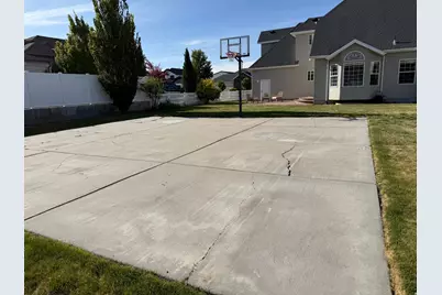 3957 W Red Tail Dr S, Riverton, UT 84065 - Photo 12