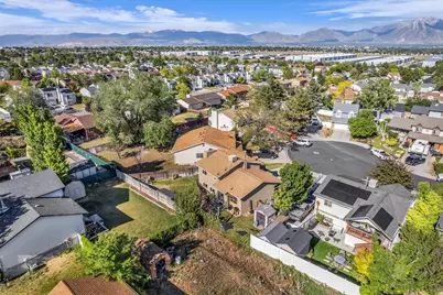 6638 S Milfoil Cir, West Jordan, UT 84081 - Photo 34