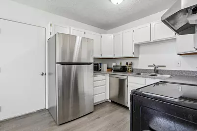 132 W 200 S, American Fork, UT 84003 - Photo 10