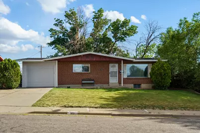 107 W 2200 N, Sunset, UT 84015 - Photo 2