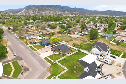 884 N Van Dyne Dr #E203, Saratoga Springs, UT 84045 - Photo 26