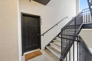 884 N Van Dyne Dr, Saratoga Springs, UT 84045 - Photo 24