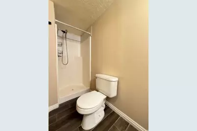 6075 S 4840 W, Kearns, UT 84118 - Photo 36