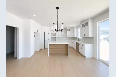 1048 W Chokecherry St, Saratoga Springs, UT 84045 - Photo 4