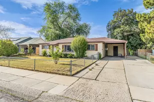 4500 W 4955 S, Kearns, UT 84118 - Photo 4