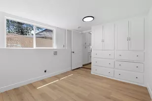823 S 1000 E, Salt Lake City, UT 84102 - Photo 14