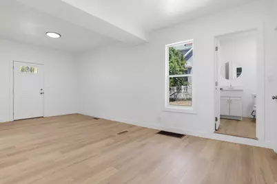823 S 1000 E, Salt Lake City, UT 84102 - Photo 4