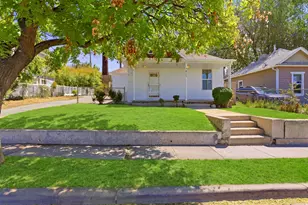 823 S 1000 E, Salt Lake City, UT 84102 - Photo 2