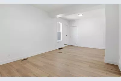 823 S 1000 E, Salt Lake City, UT 84102 - Photo 12