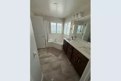 4202 N 400 W, Lehi, UT 84048 - Photo 12