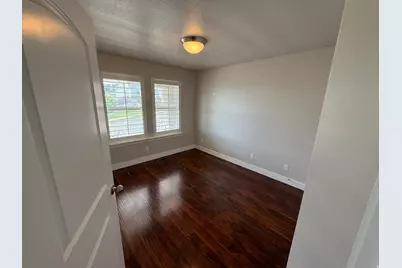 4202 N 400 W, Lehi, UT 84048 - Photo 16