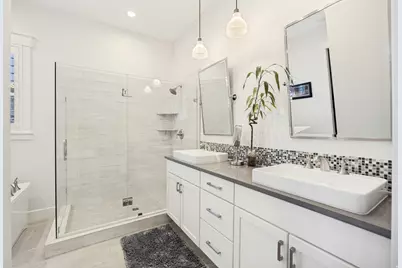 10917 S Lake Island Dr W, South Jordan, UT 84009 - Photo 14