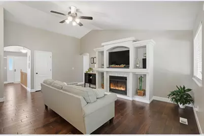 7536 S Woodbend Rd, West Jordan, UT 84081 - Photo 8