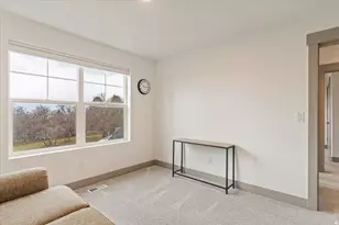 365 S Mountain Rd, Fruit Heights, UT 84037 - Photo 22