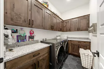 4024 E Cerro Way, Saint George, UT 84790 - Photo 14