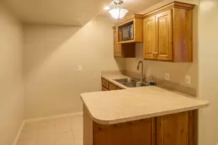 687 E 1280 N, Orem, UT 84097 - Photo 22