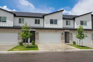 565 N 225 E, Providence, UT 84332 - Photo 2