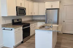 565 N 225 E, Providence, UT 84332 - Photo 10