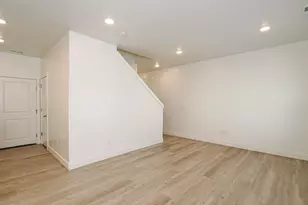 565 N 225 E, Providence, UT 84332 - Photo 4