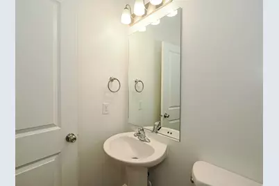 565 N 225 E, Providence, UT 84332 - Photo 16