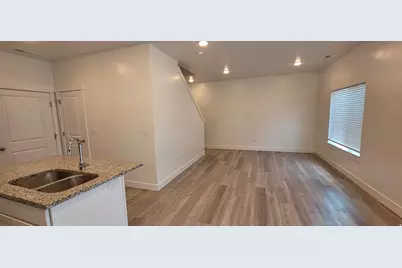 565 N 225 E, Providence, UT 84332 - Photo 4