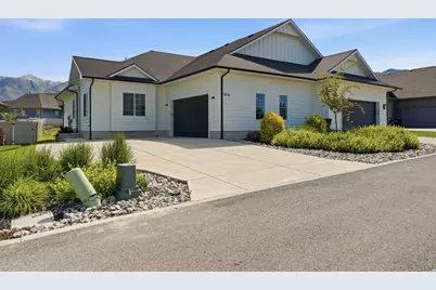 5836 N Glenpoint Dr, Stansbury Park, UT 84074 - Photo 4