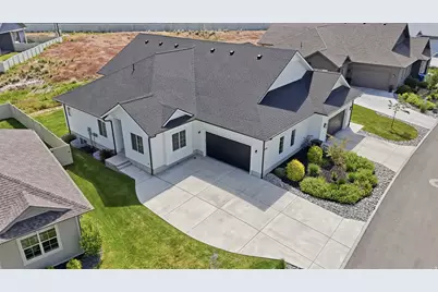 5836 N Glenpoint Dr, Stansbury Park, UT 84074 - Photo 2