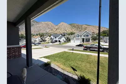 437 N 650 E, Springville, UT 84663 - Photo 2