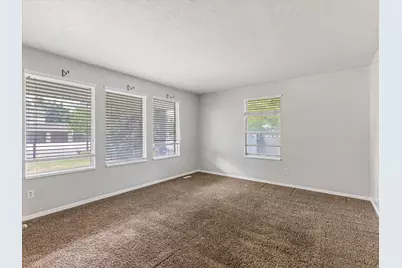 2526 W Windsor Manor Ct S, South Jordan, UT 84095 - Photo 12