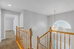 2526 W Windsor Manor Ct S, South Jordan, UT 84095 - Photo 24