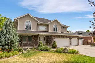 2526 W Windsor Manor Ct S, South Jordan, UT 84095 - Photo 1