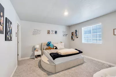127 E Arcade Dr, Saratoga Springs, UT 84045 - Photo 14