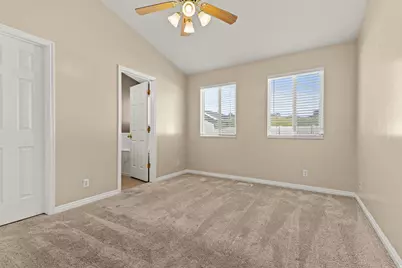 3948 S 2525 W, Roy, UT 84067 - Photo 12
