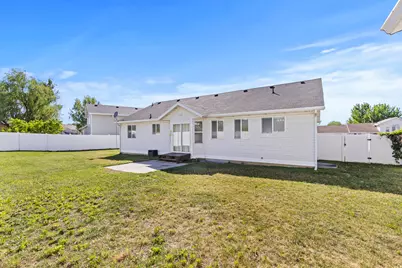 3948 S 2525 W, Roy, UT 84067 - Photo 30