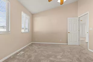 3948 S 2525 W, Roy, UT 84067 - Photo 14