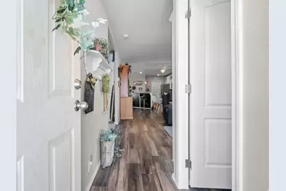 150 W 7500 S #13, Midvale, UT 84047 - Photo 2