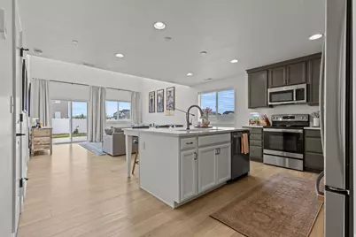 2635 W 2960 S, Syracuse, UT 84075 - Photo 10