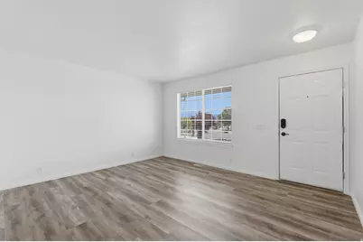1115 S 810 W, Tooele, UT 84074 - Photo 4