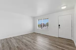 1115 S 810 W, Tooele, UT 84074 - Photo 4
