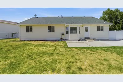 1115 S 810 W, Tooele, UT 84074 - Photo 28