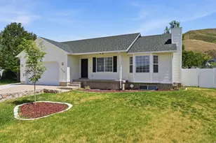 1115 S 810 W, Tooele, UT 84074 - Photo 2