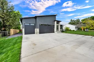 1543 E Winward Dr, Holladay, UT 84117 - Photo 4