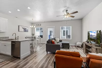 380 N 100 W, Morgan, UT 84050 - Photo 8