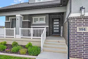 994 S 1950 W, Layton, UT 84041 - Photo 4